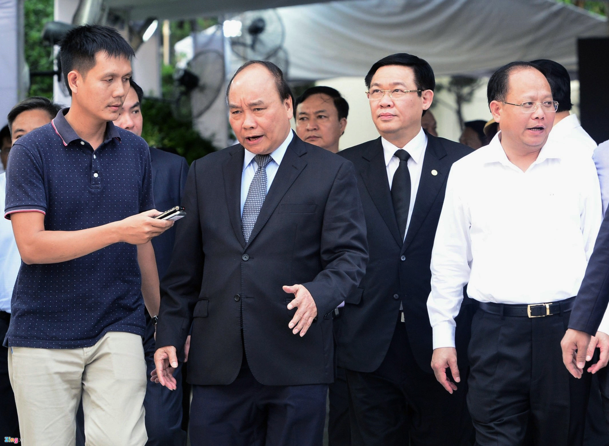 Thủ tướng Nguyễn Xuân Phúc tới viếng cố TT Phan Văn Khải